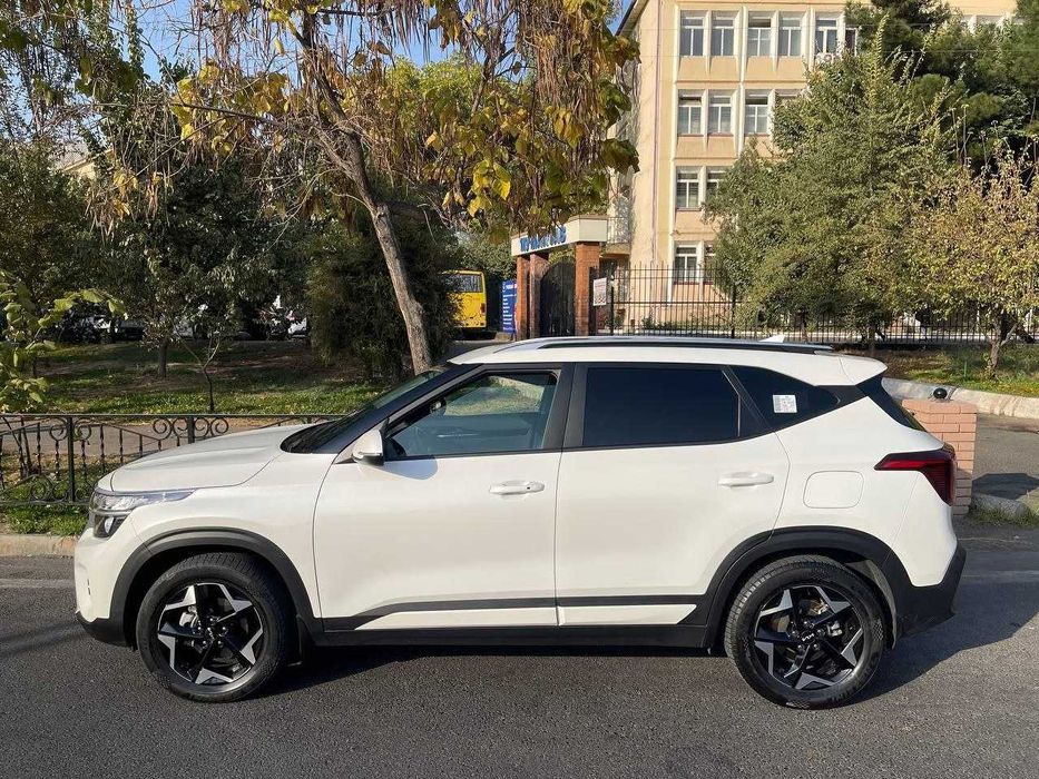 Kia Seltos Style 2л AT 23г! 67 тыс км пробега! Чистая краска! 1 поз!