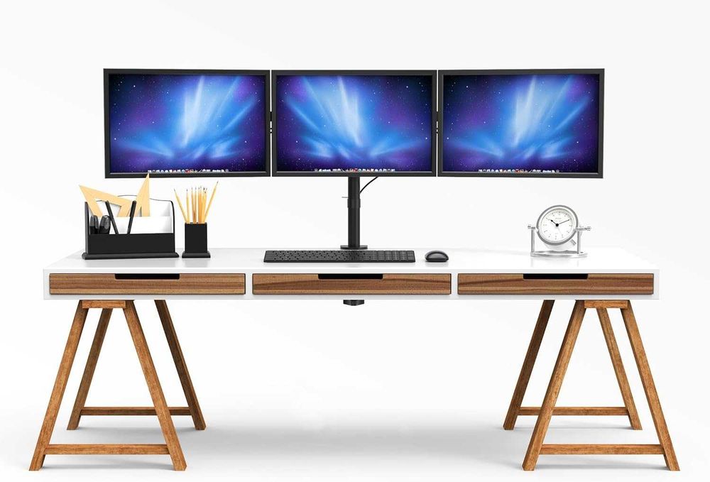 Suport 3 monitoar BONTEC, 2 tipuri prindere birou, REDUS de la 400RON