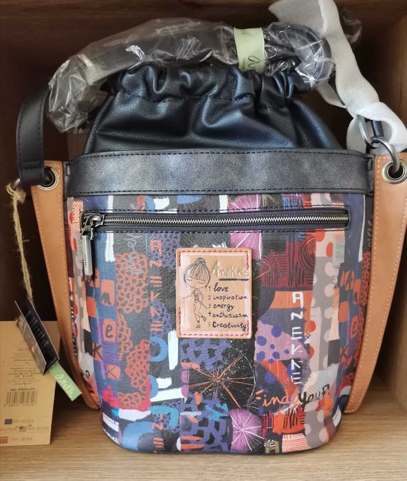 Anekke - Нова чанта, клъч Atmosphere и други