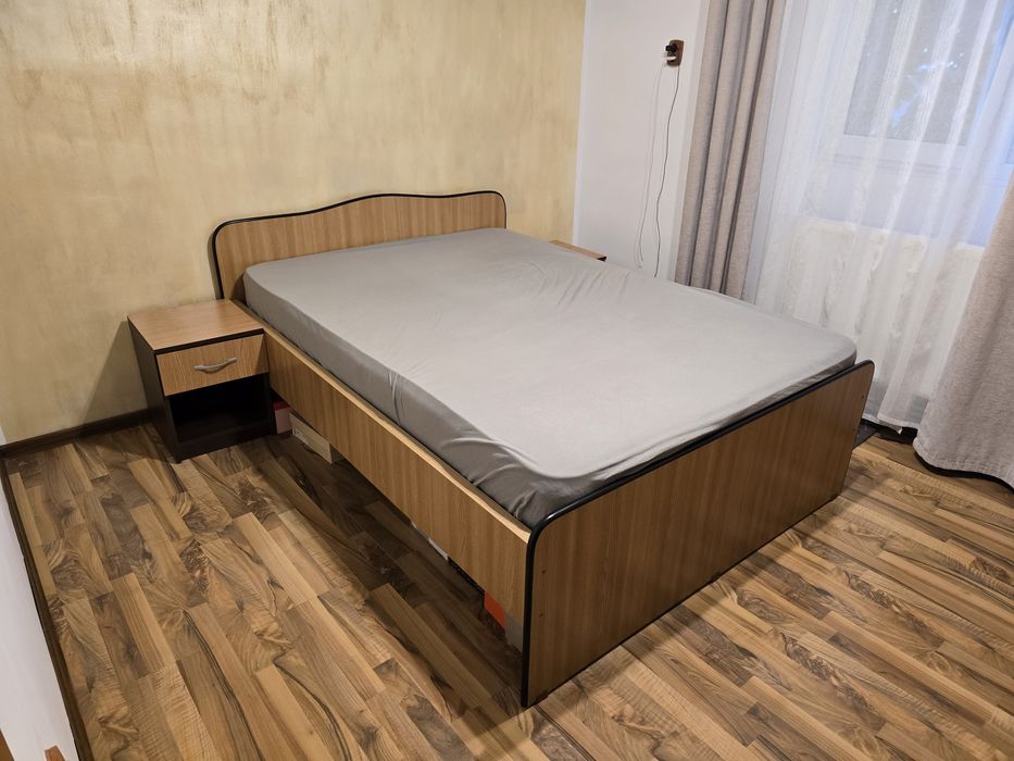 Pat cu Saltea și 2 Noptiere