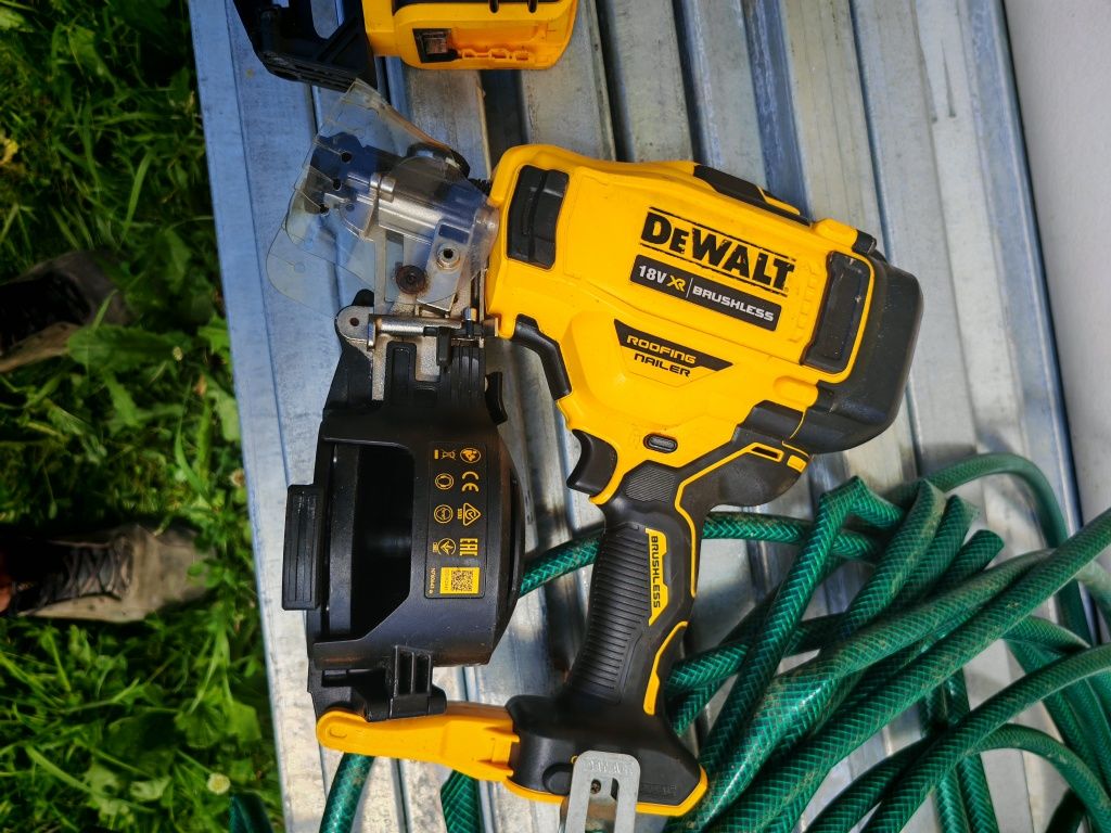 Pistol cuie dewalt