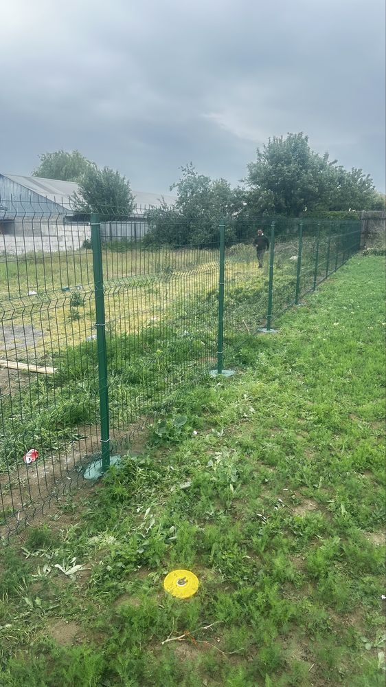 Facem garduri din plasa bordurata tabla cutata sipca metalica
