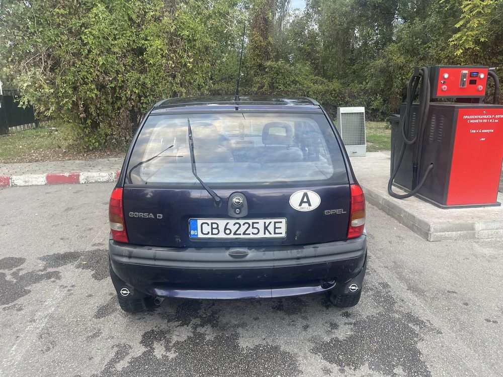 Продавам Opel Corsa D