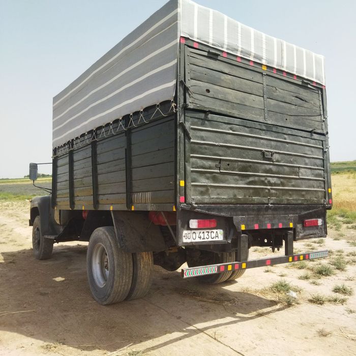 Zil 131 sotiladi
