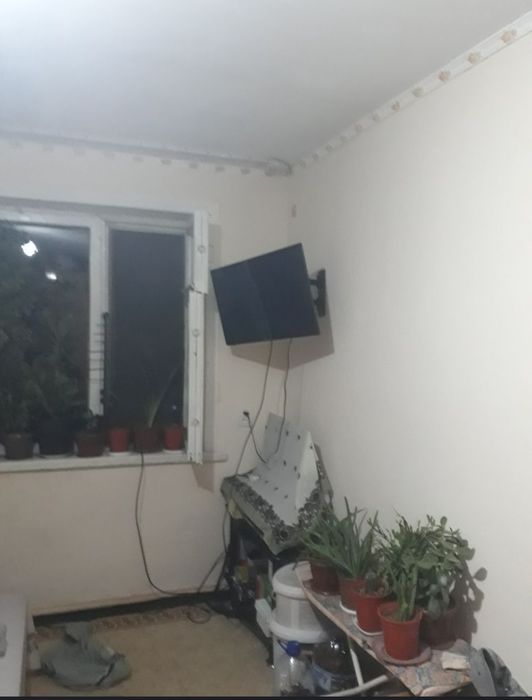 Срочно продаю квартиру мирзоулугбекский район