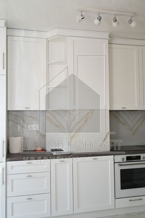 Продава се Двустаен апартамент в Пловдив, Беломорски - 131 кв.м за 1149 €/кв.м - Снимка #2