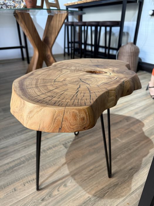 Эксклюзивные столы из дерева