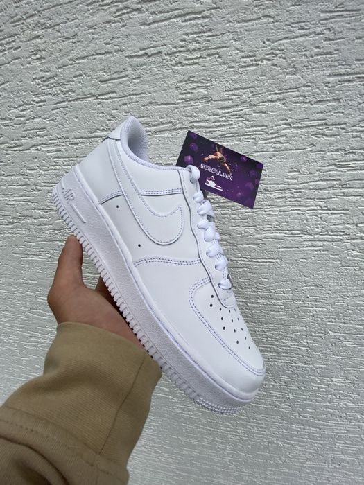 air force 1 triple white