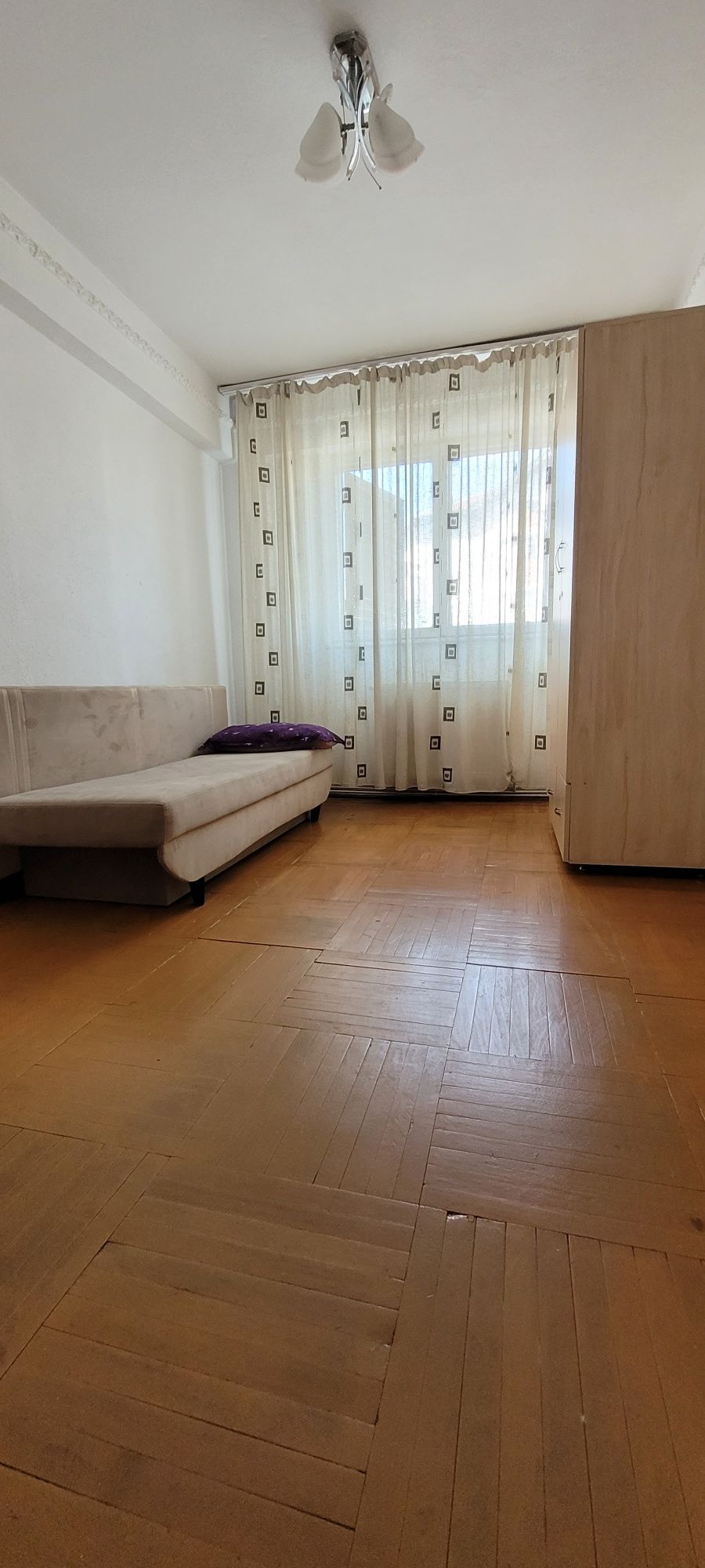 Apartament cu 3 camere ultracentral