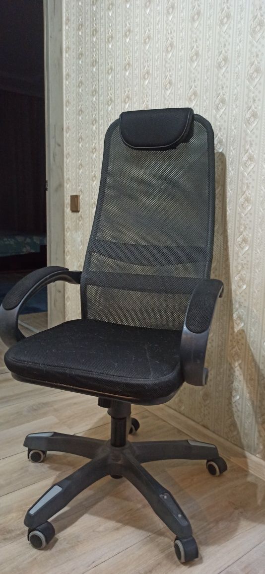 Кресло офисное компьютерное