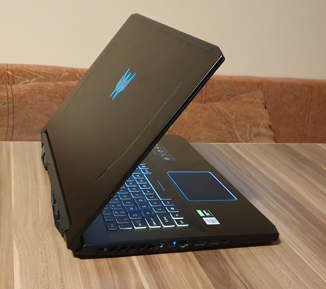 Laptop Gaming Acer Predator Helios  ca nou