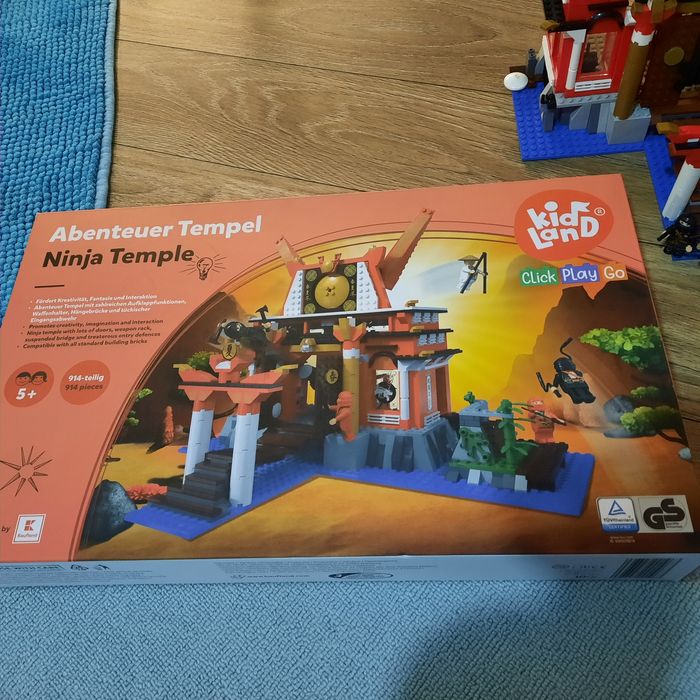 Конструктор,914 части.Без липсващи части.Реден веднъж от нов.