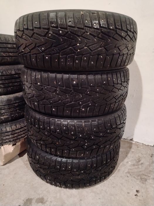 Продам шины зима NORDMAN 7