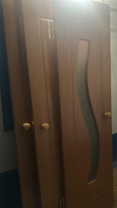 Межкомнатные двери в хорошем состоянии