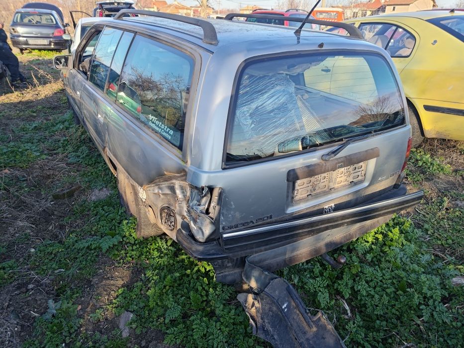 Opel omega a 2.0 116 на части