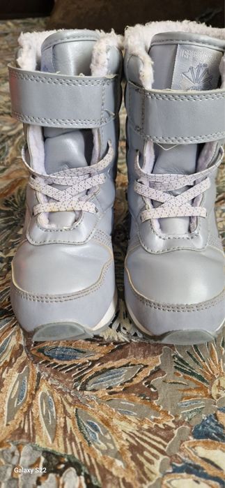 боти Reebok за момче