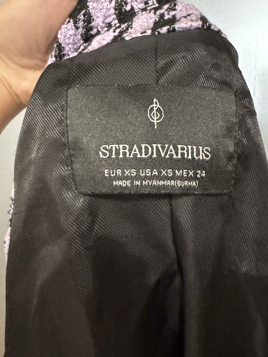Сако-палто от Stradivarius, размер XS.