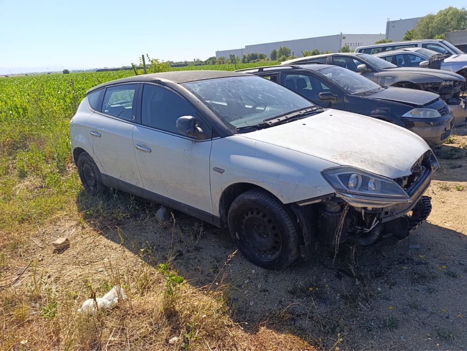 Lancia на части delta