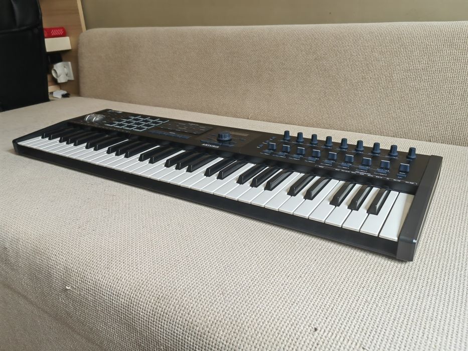 Arturia Keylab mkII 61 клавиша, Миди клавиатура Черна