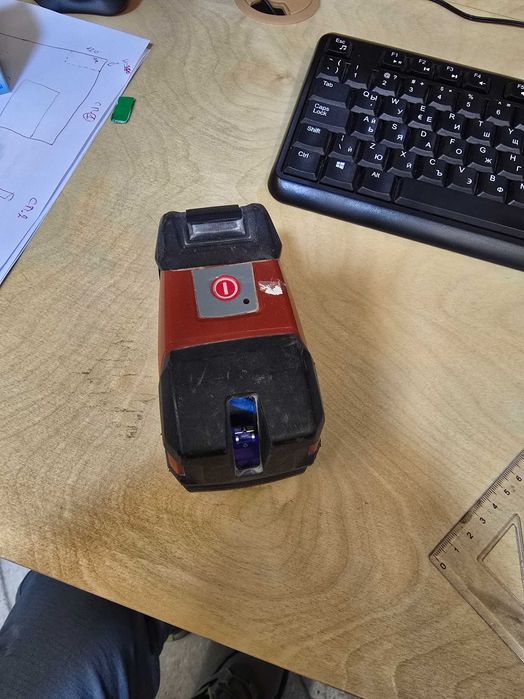 Лазерен нивелир Hiti PM 2 L