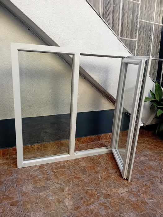 Прозорец ПВЦ дограма комарниса е бонус