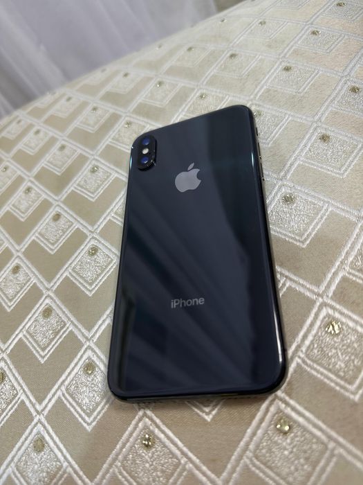 iPhone X сатылады