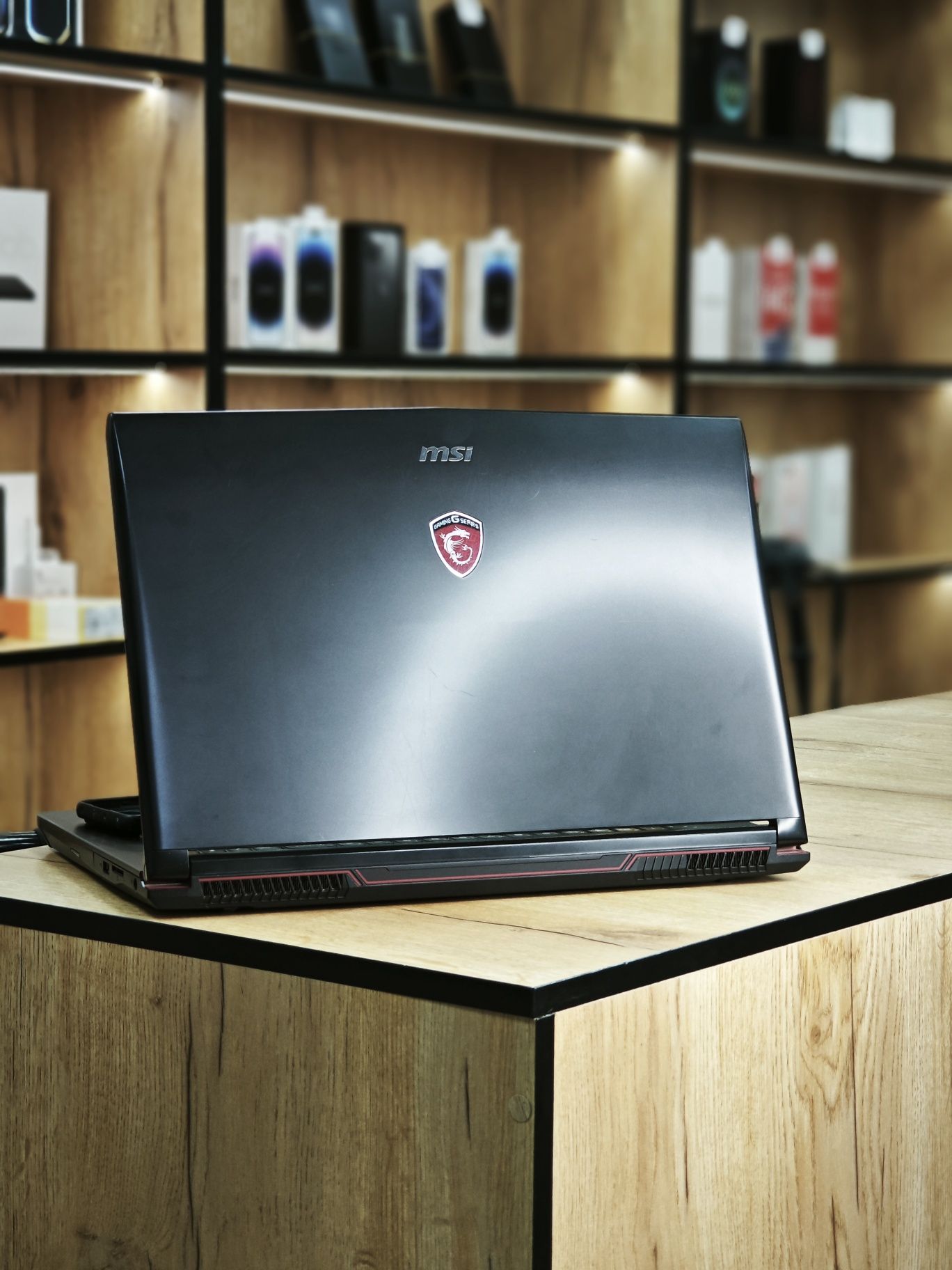 Ноутбук MSi | Core i7 | ОЗУ 16Gb | GTX 1050 | Игровой