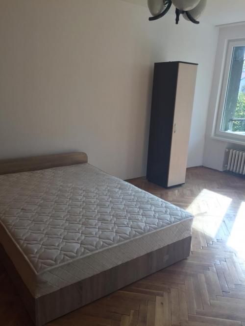 Дава се под наем Четиристаен апартамент в София, Изток - 118 кв.м за 650 € - Снимка #8