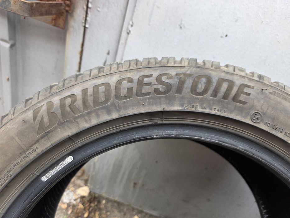 Зимни Гуми 225/50/17 Bridgestone  Blizzak LM005