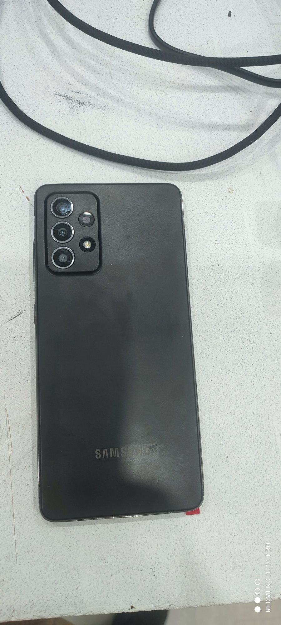 продам Samsung A52 память 128Гб. зарядка есть. коробки нет