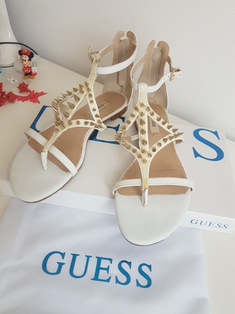 Sandale GUESS din piele NR.37