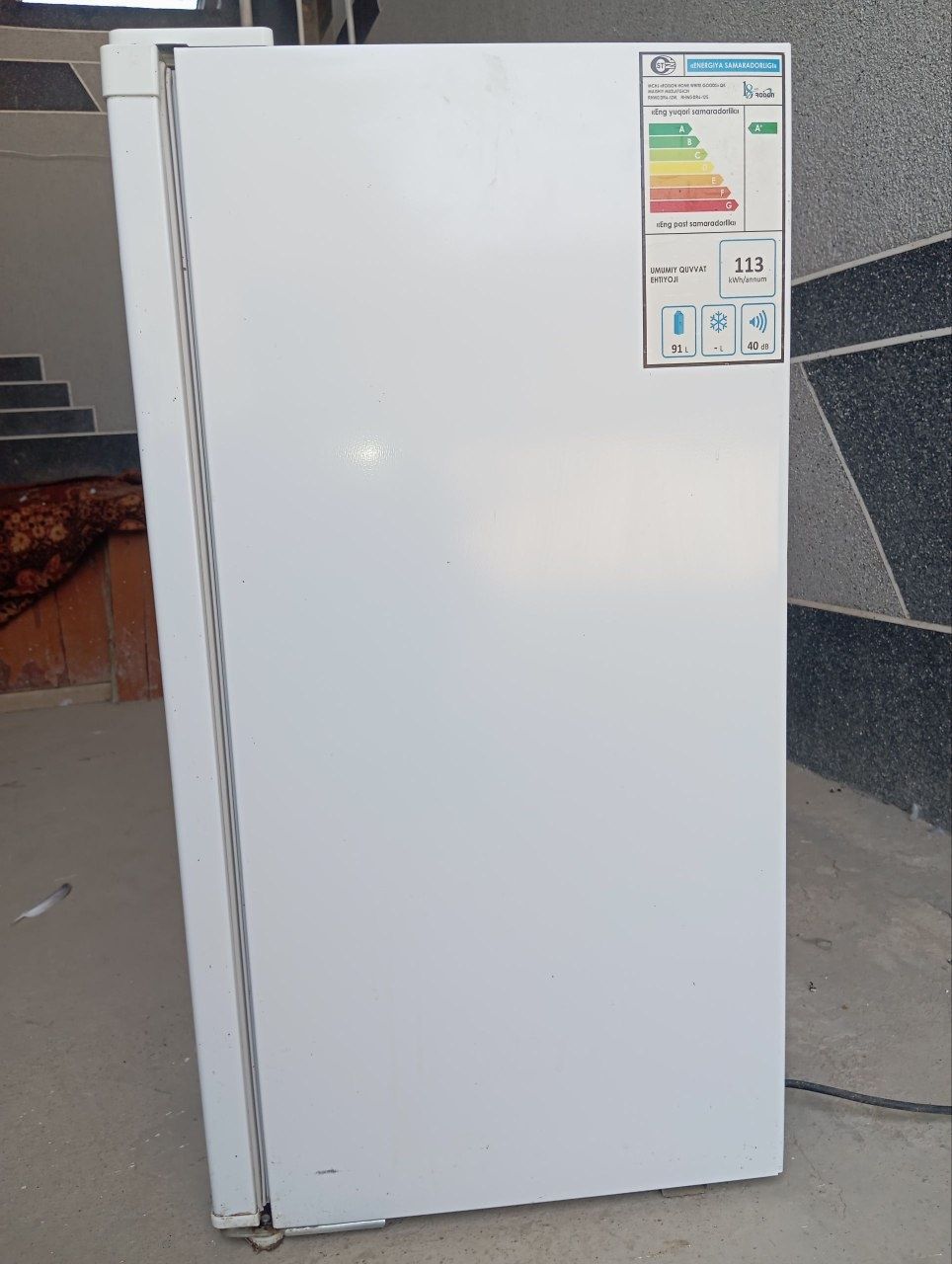 Холодильник Roison 90l  1 milion