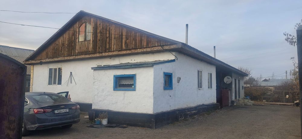 Продам двухквартирный дом общ площадь 200кв на разбор