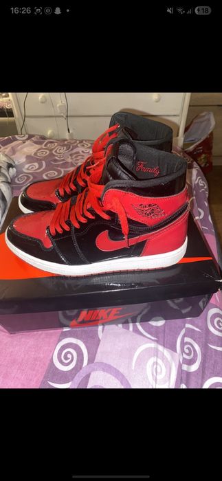 Adidași stil sport high-top roșu/negru – calitate premium