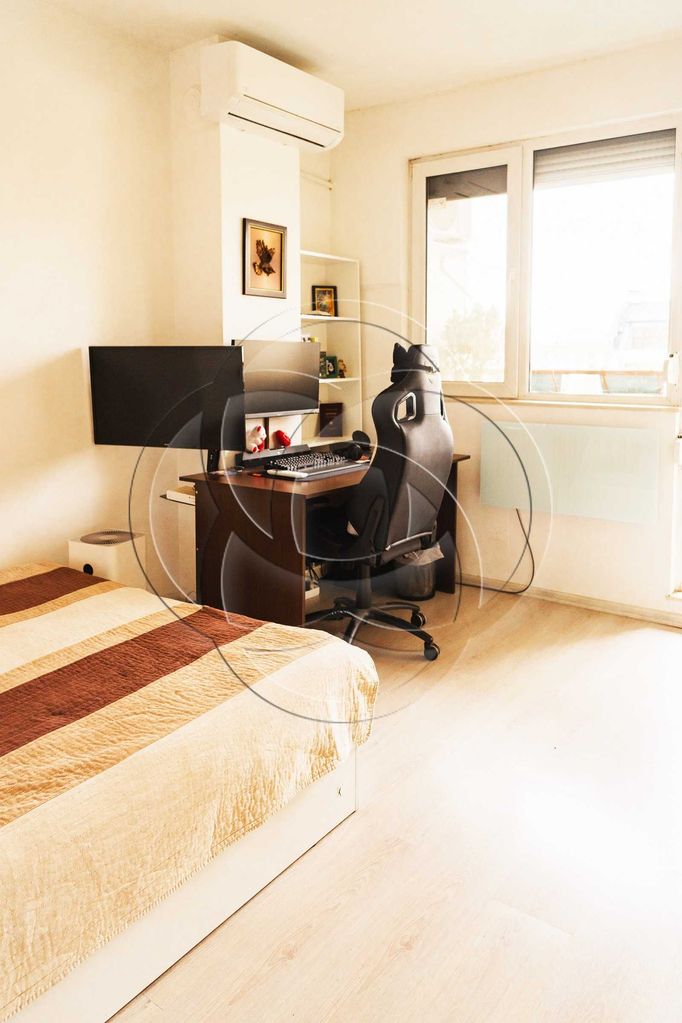 Дава се под наем Мезонет в София, Център - 141 кв.м за 330000 € - Снимка #11