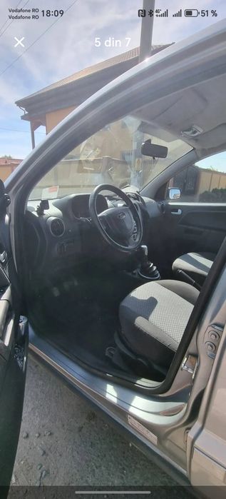 Ford fusion + 1.6 benzina