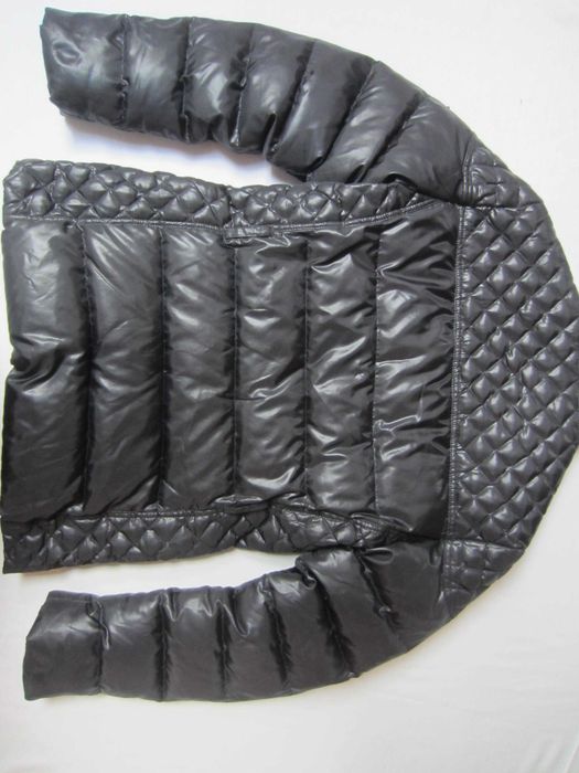 Geaca puf dama RIFLE, masura M,umplutura medie din puf, stare f.buna.