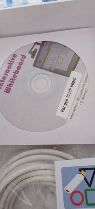 Tablă interactivă cu creion IR pt orice tablă interactivă