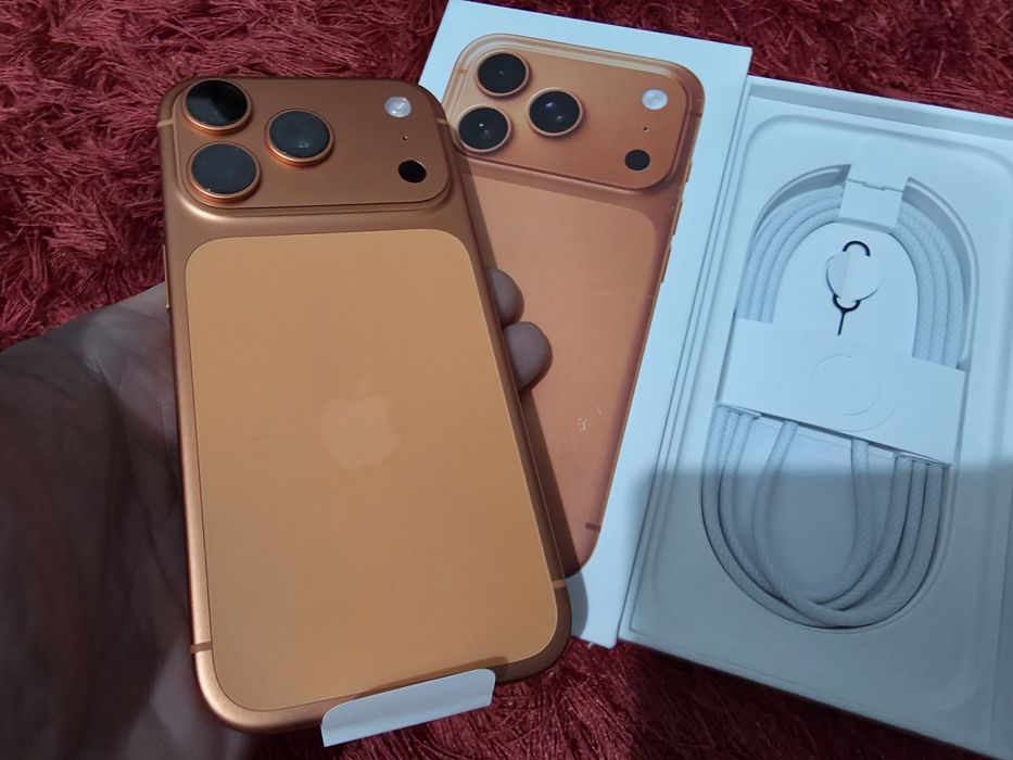 -Iphone 17Pro, Nou, 256Gb, 8Ram, 0 cicluri incarcare, neactivat, nefol