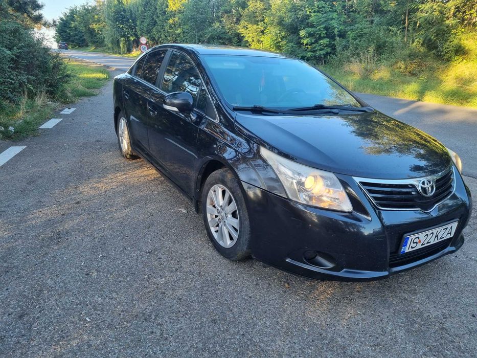 TOYOTA Avensis 2010