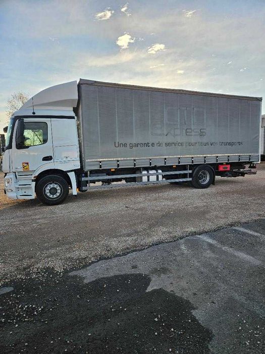 mercedes actros 1832 prelata eur 6 an 2014 podea 8,3 m impecabil