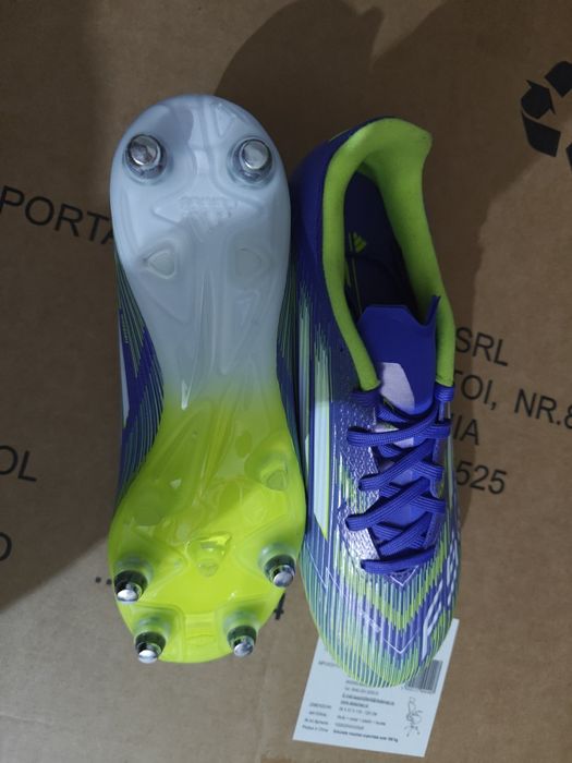 Cramponi adidas F50 Nr 39