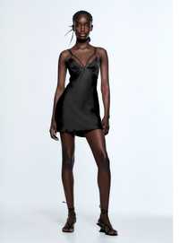 Черна сатенена рокля Zara Limited Edition