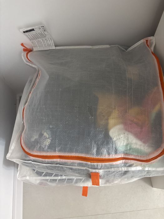 Haine  dama din dressing la sac