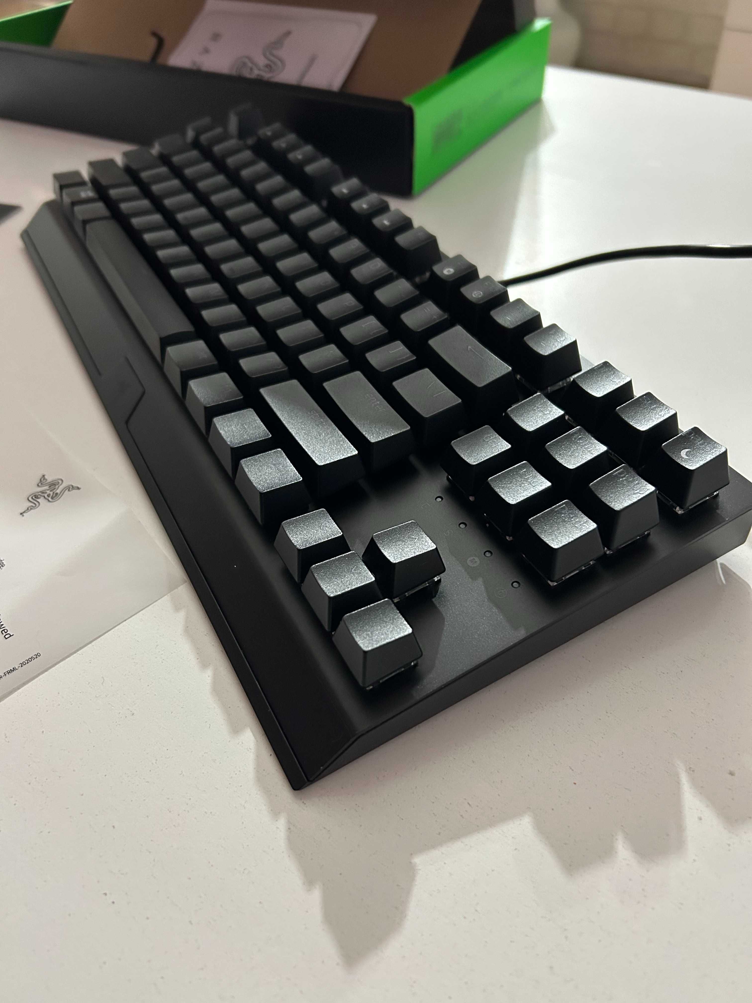 Геймърска механична клавиатура Razer BlackWidow V3 Tenkeyless Черна