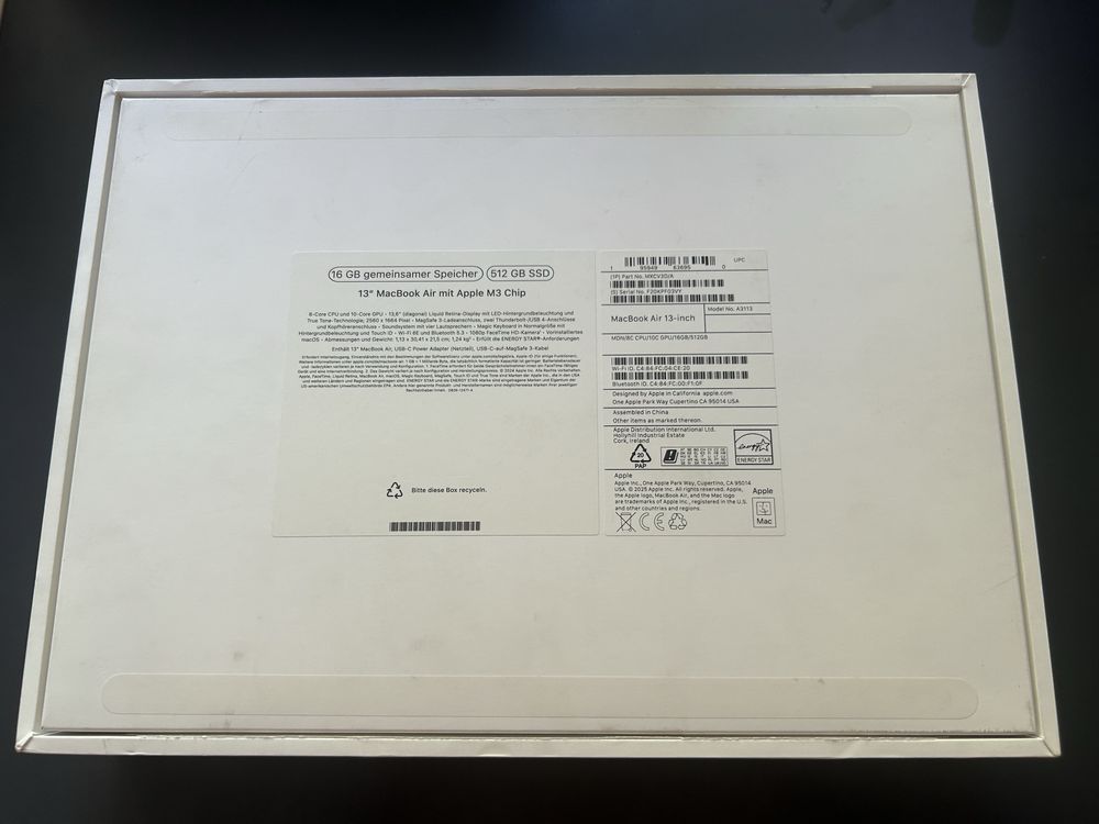 Продавам Apple MacBook Air(13‘, M3, 2024)- 512/16GB-НОВ