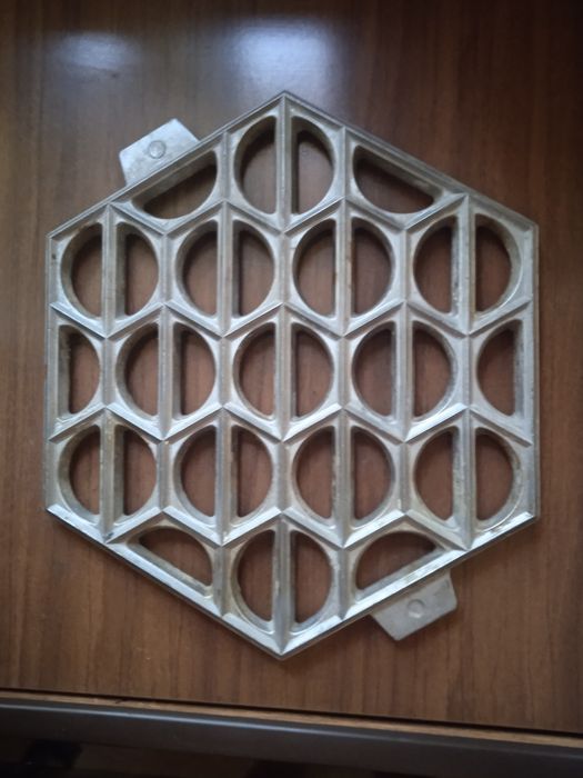 Форма для лепки вареников