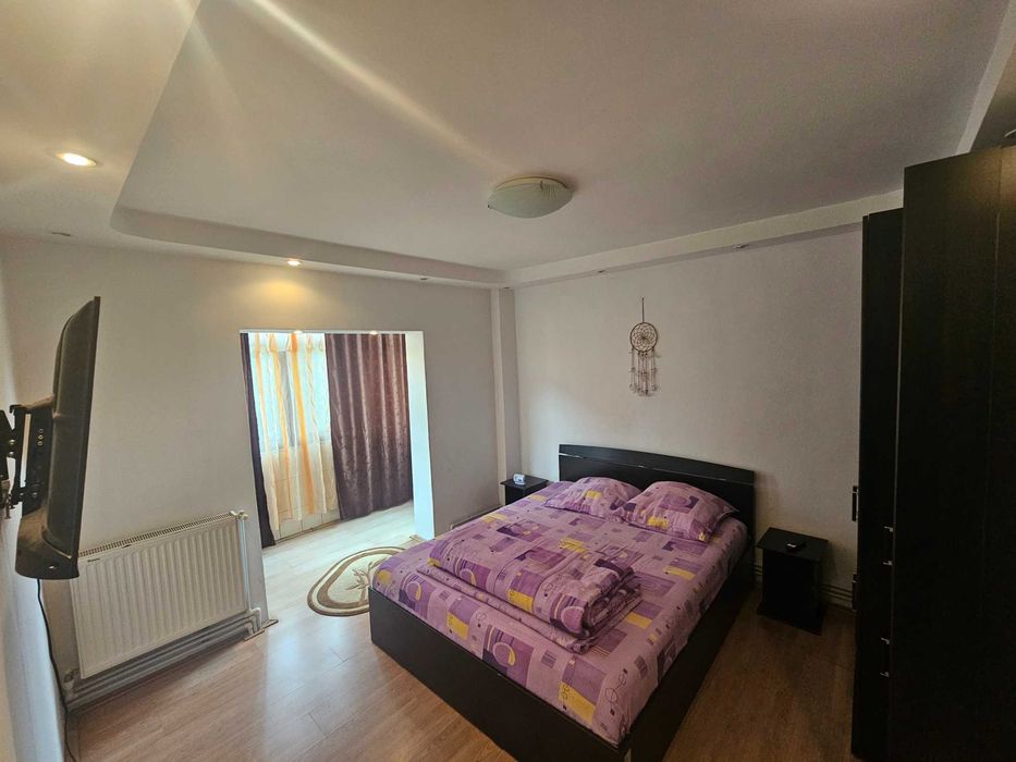 Vand apartament 2 camere