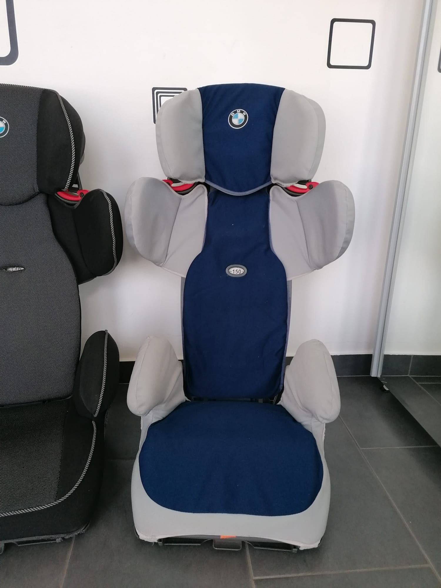 Scaun auto BMW pentru copii intre 15 și 36 kg, 100-150 cm