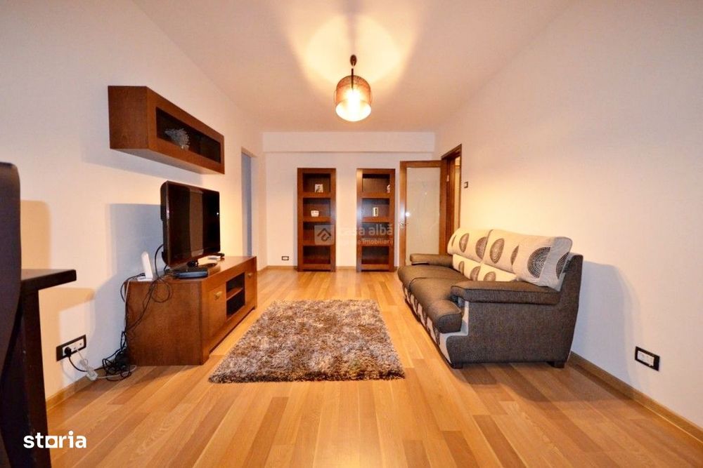 Centru - Tg. Cucu, apartament cu 3 camere modern, lift